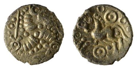 PAS 841643, both faces (photograph)