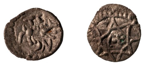 PAS 994100, both faces (photograph)