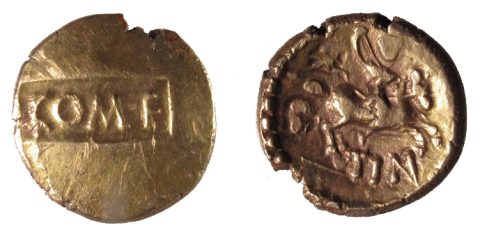 PAS 746698, both faces (photograph)